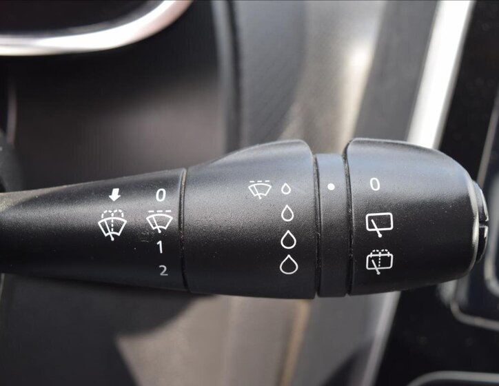 Renault Clio Hatchback 1,1 l 54 kw