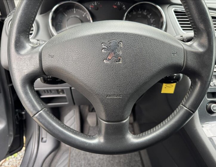 Peugeot 5008 37