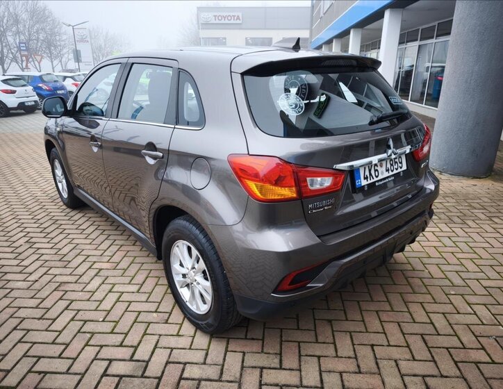 Mitsubishi ASX SUV / Terénní 1,6 l 86 kw