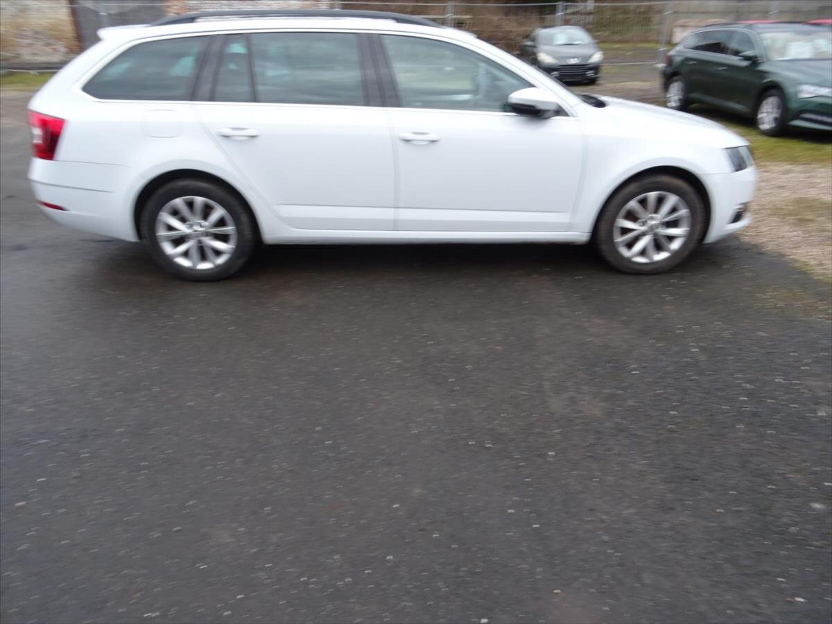 Škoda Octavia Kombi 999,0 85 kw