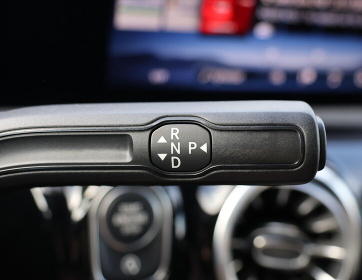 Mercedes-Benz CLA Kupé 1,3 l 120 kw