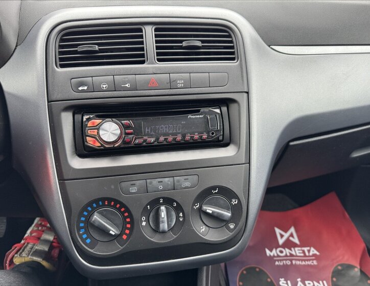 Fiat Grande Punto Hatchback 1,2 l 48 kw