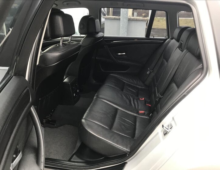 BMW Řada 5 Kombi 2,0 l 120 kw