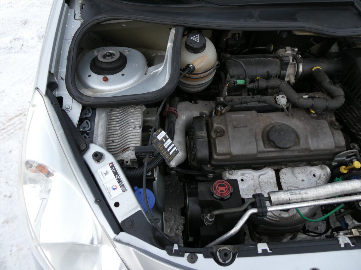 Peugeot 206 Hatchback 1,1 l 44 kw
