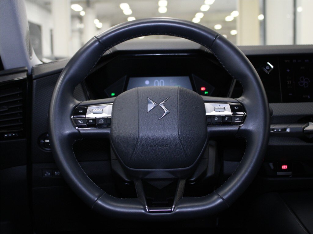 DS Automobiles DS4 SUV / Terénní 1,6 l 165 kw