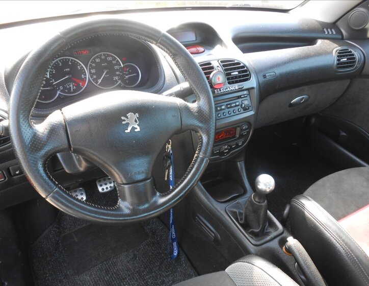 Peugeot 206 Kabriolet 1,6 l 80 kw