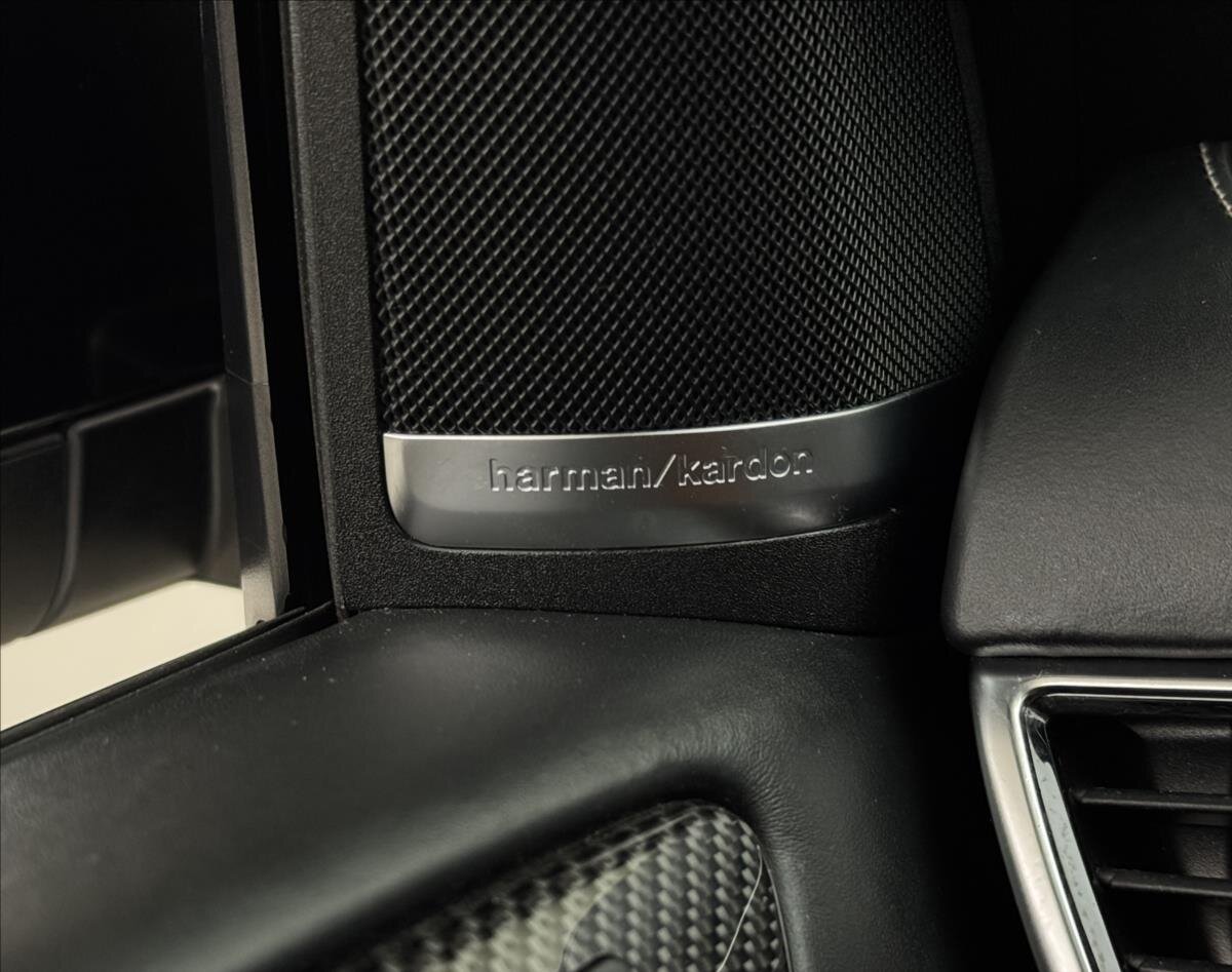 Mercedes-Benz GLS SUV / Terénní 5,5 l 430 kw