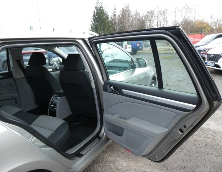 Škoda Superb Kombi 1,4 l 92 kw
