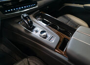 Cadillac Escalade 29