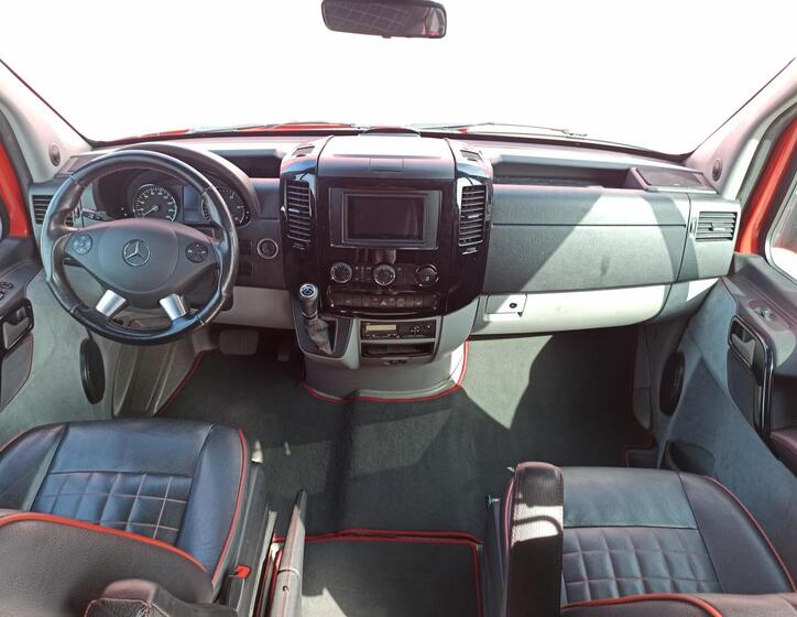 Mercedes-Benz Sprinter 15