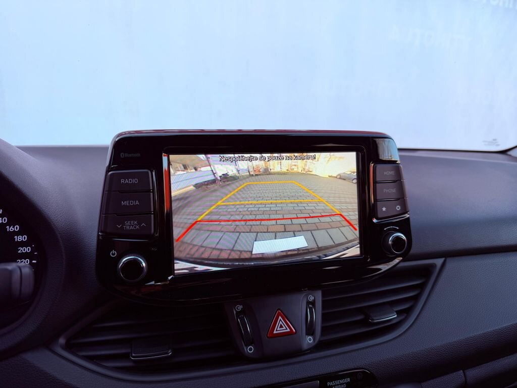 Hyundai i30 Hatchback 1,4 l 103 kw