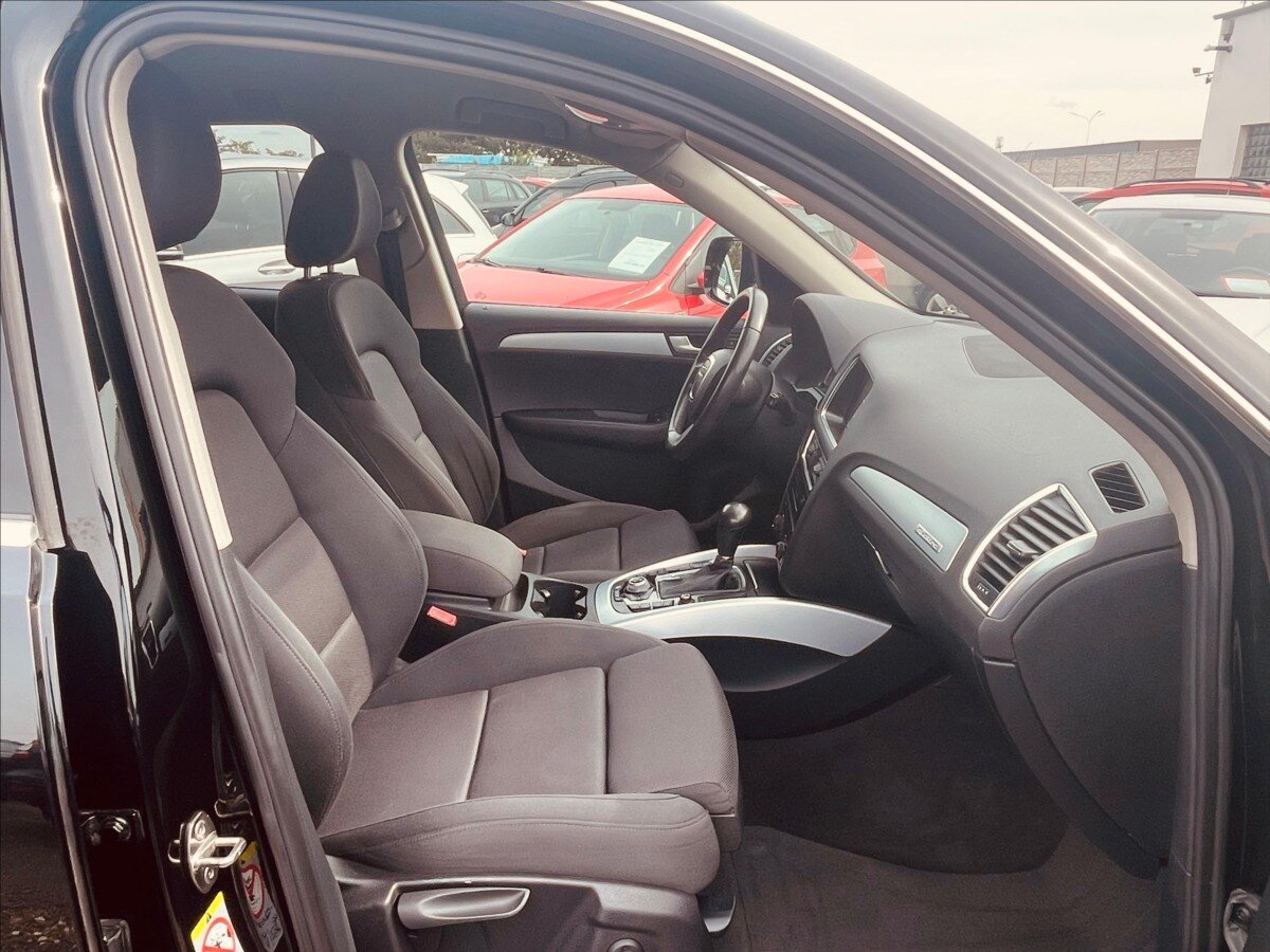 Audi Q5 SUV / Terénní 2,0 l 155 kw