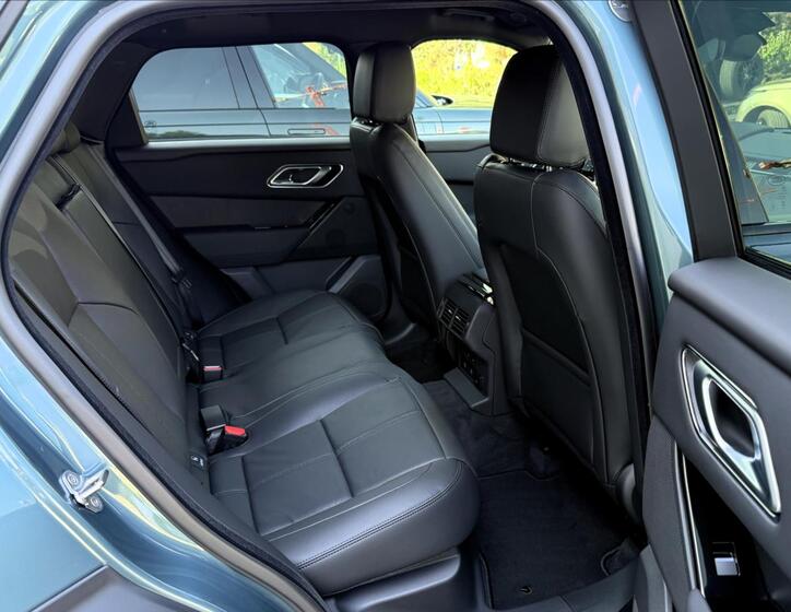 Land Rover Range Rover Velar 25