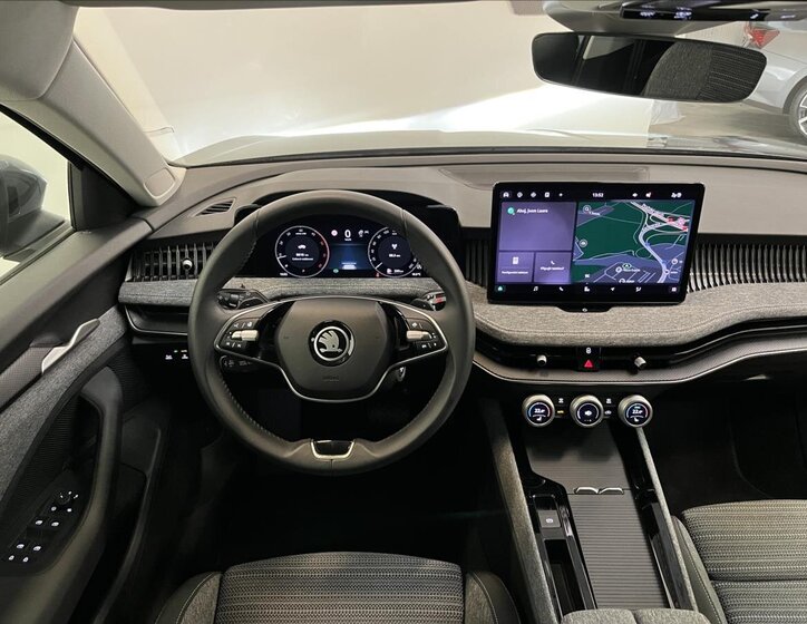 Škoda Superb Kombi 2,0 l 142 kw