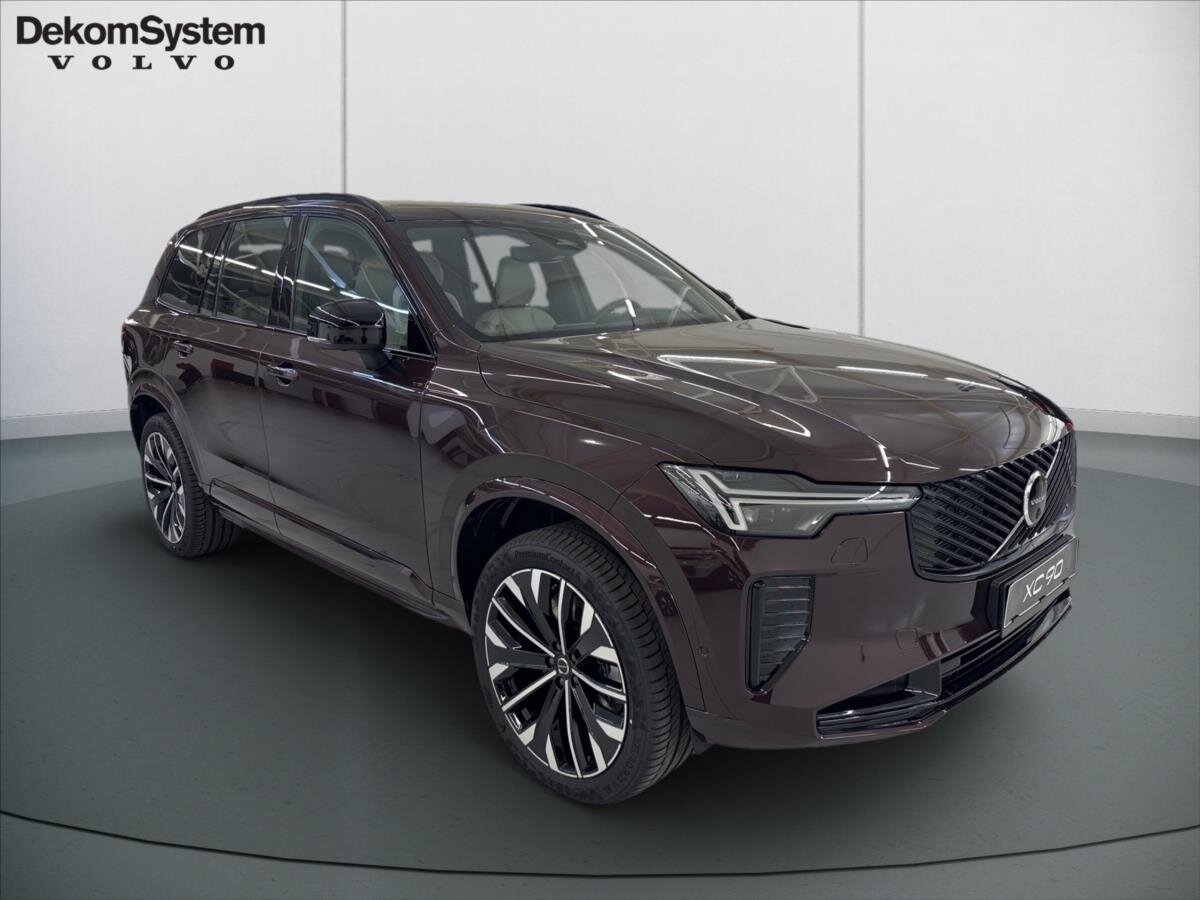 Volvo XC90 SUV 2,0 l 335 kw