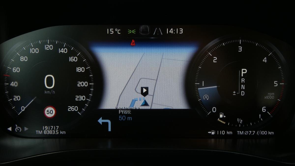 Volvo XC60 SUV / Terénní 2,0 l 140 kw