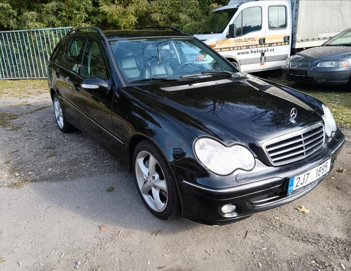 Mercedes-Benz Třídy C 16