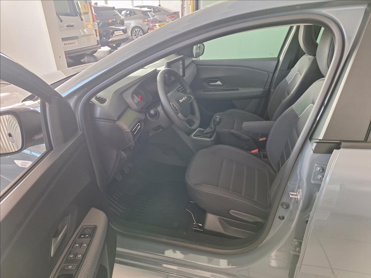 Dacia Sandero Hatchback 999,0 74 kw