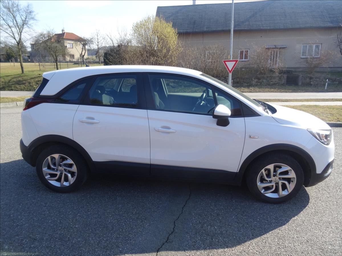 Opel Crossland X MPV 1,2 l 61 kw