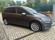 Volkswagen Touran 2