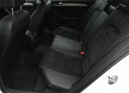 Volkswagen Passat 19