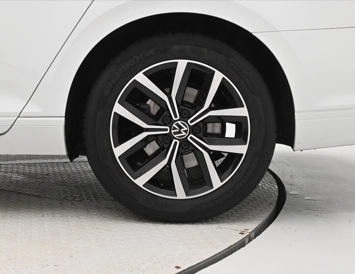 Volkswagen Passat Kombi 2,0 l 110 kw