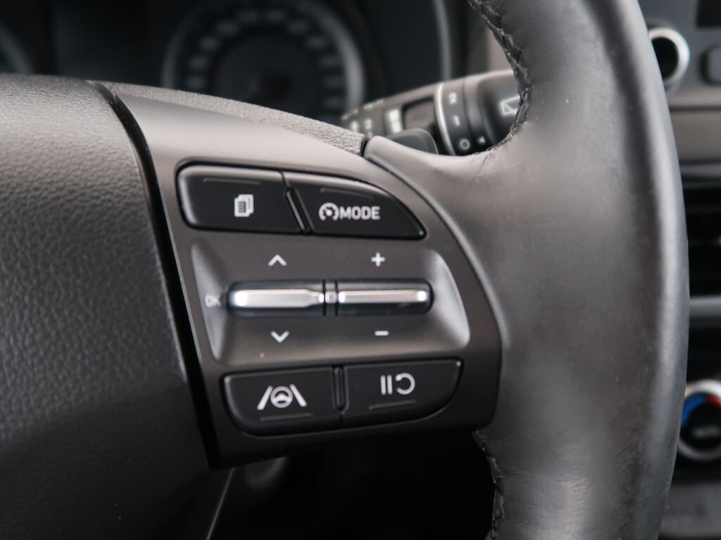 Hyundai Kona SUV / Terénní 1,6 l 77 kw
