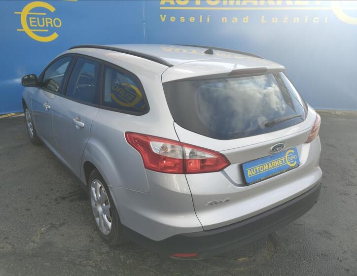 Ford Focus 6