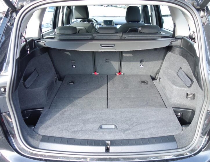 BMW Řada 2 MPV 1,5 l 103 kw