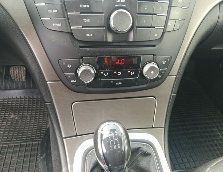 Opel Insignia Kombi 2,0 l 96 kw