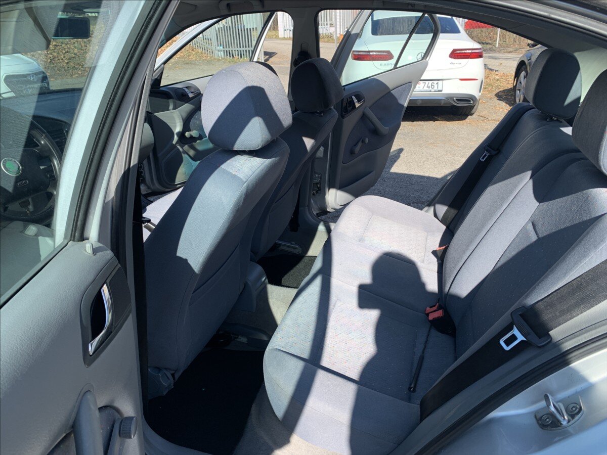 Škoda Octavia Liftback 1,4 l 55 kw