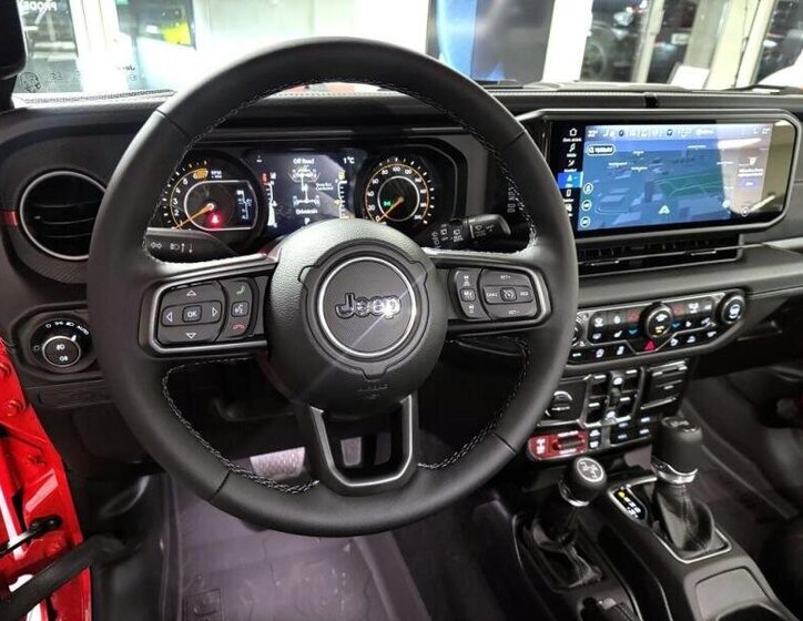 Jeep Wrangler Kombi 2,0 l 200 kw