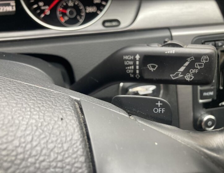 Volkswagen Passat Kombi 2,0 l 103 kw