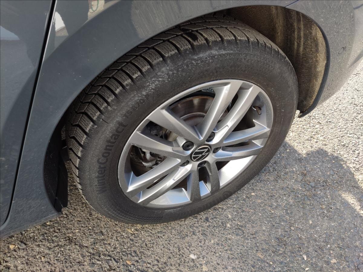 Volkswagen Touran MPV 1,5 l 110 kw