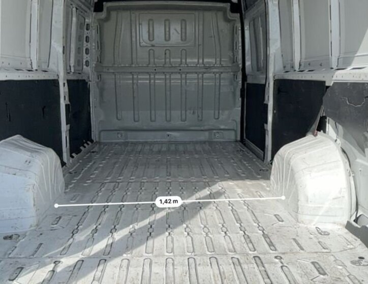 Opel Movano Skříň 2,2 l 121 kw