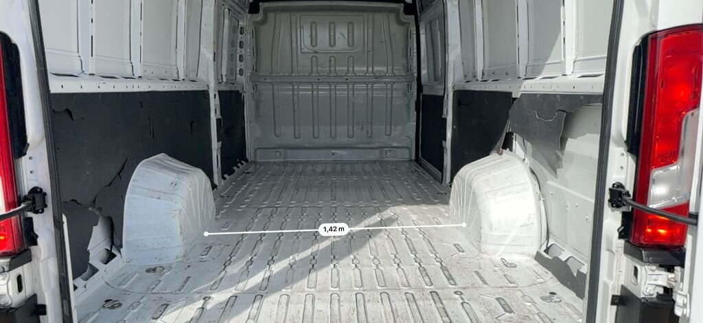 Opel Movano Skříň 2,2 l 121 kw