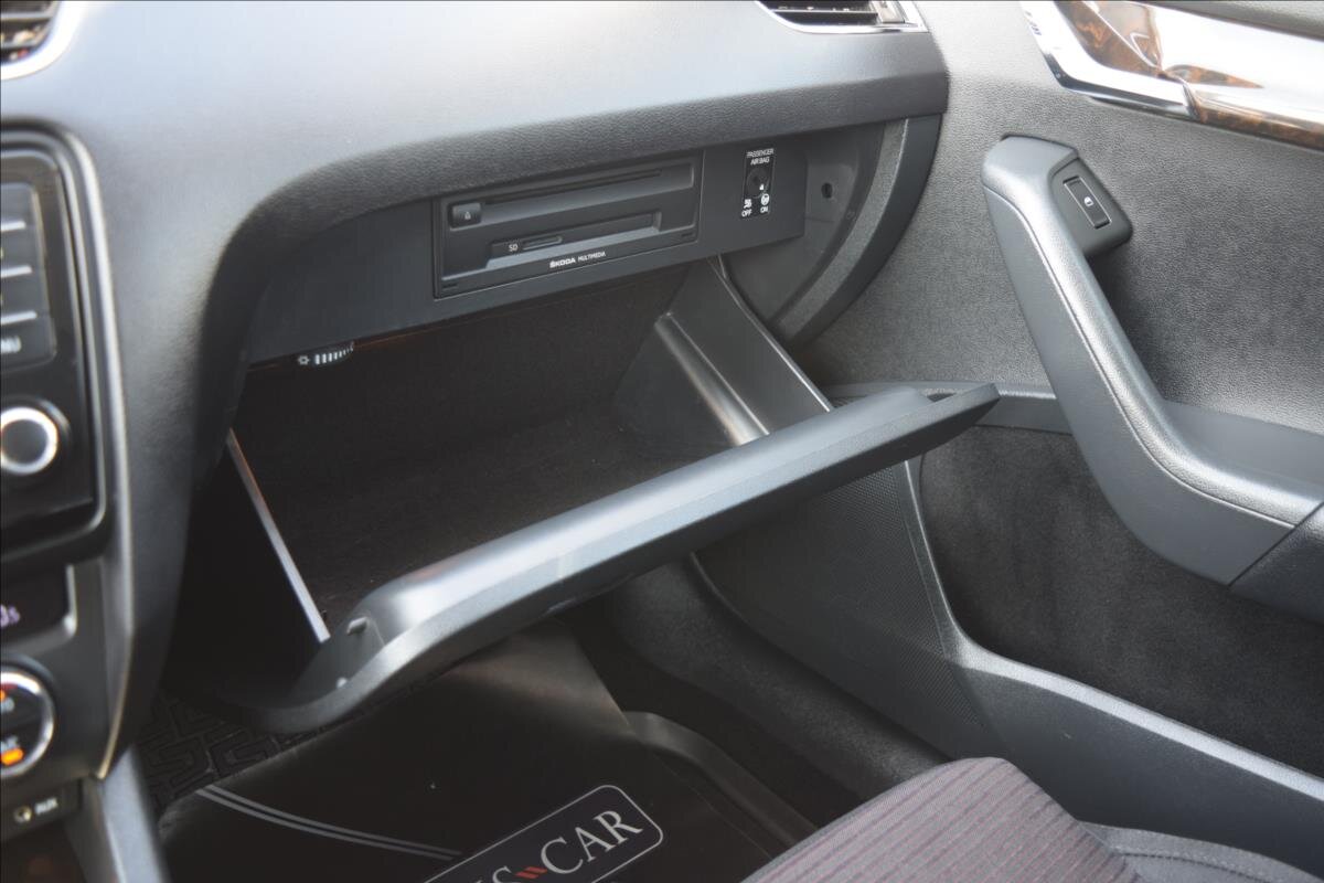 Škoda Octavia Kombi 1,6 l 77 kw