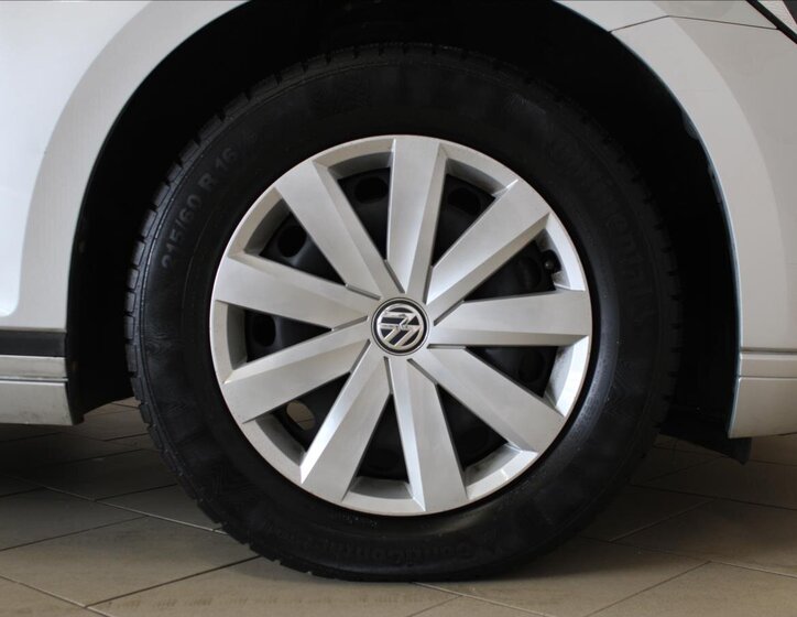 Volkswagen Passat Kombi 2,0 l 110 kw