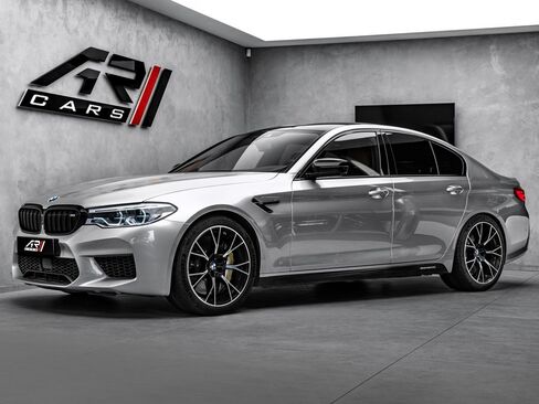BMW M5