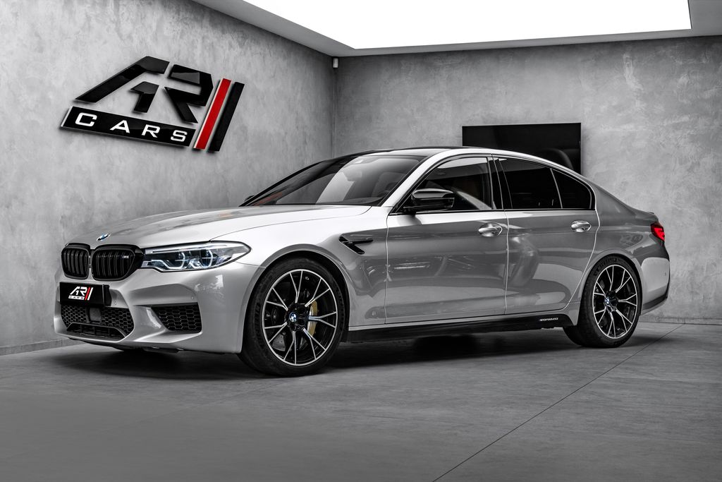 BMW M5