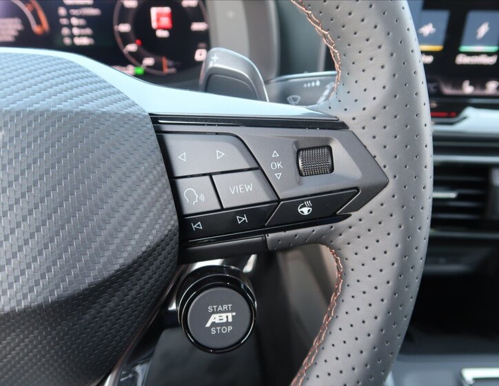 Cupra Formentor SUV / Terénní 2,0 l 294 kw