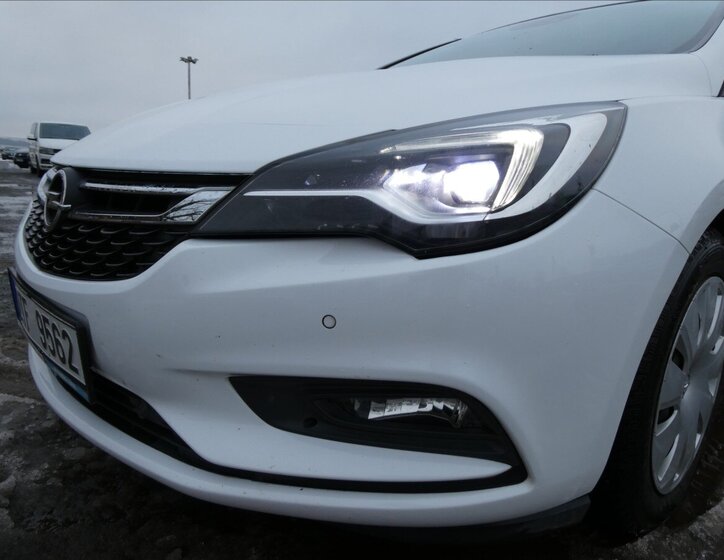 Opel Astra Hatchback 1,6 l 81 kw
