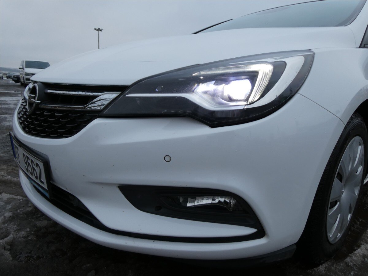Opel Astra Hatchback 1,6 l 81 kw