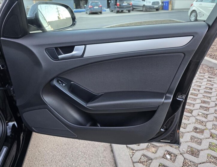 Audi A4 Kombi 2,0 l 88 kw