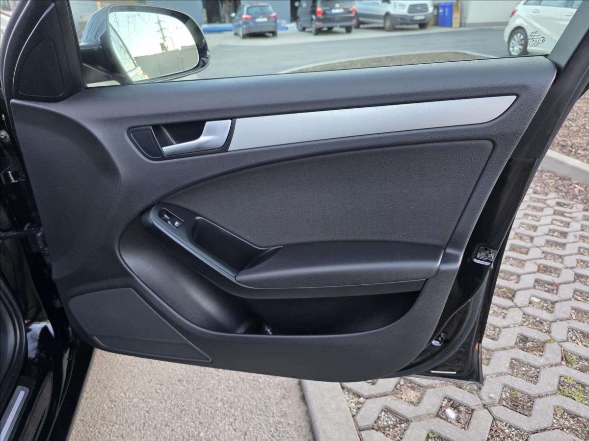 Audi A4 Kombi 2,0 l 88 kw