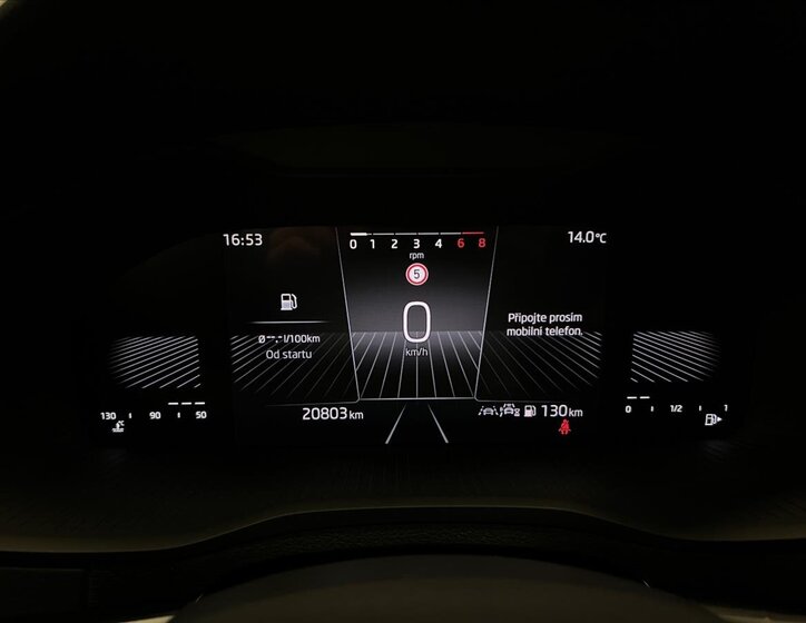 Škoda Karoq SUV 1,5 l 110 kw