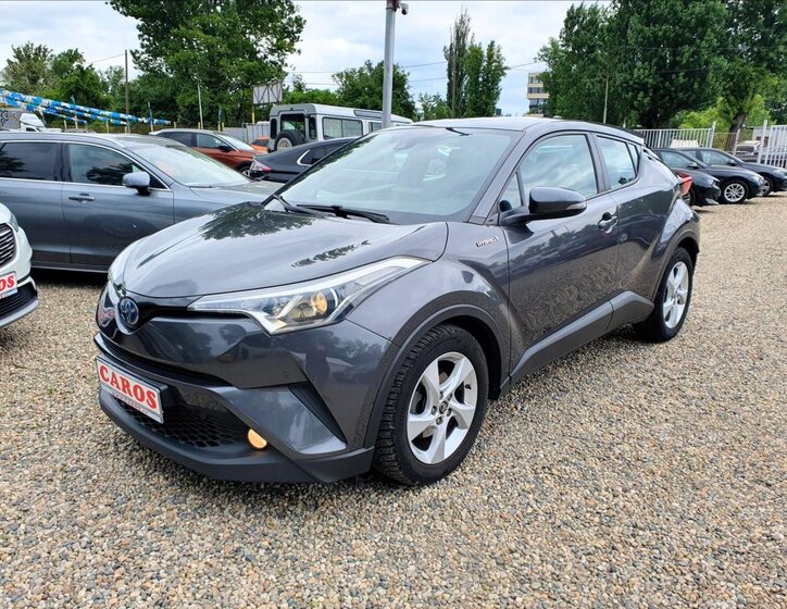 Toyota C-HR 1