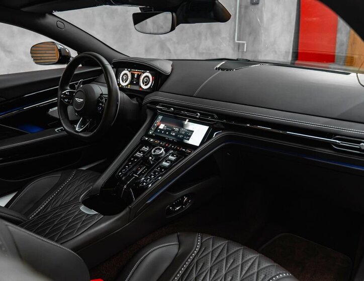 Aston Martin Ostatní 26