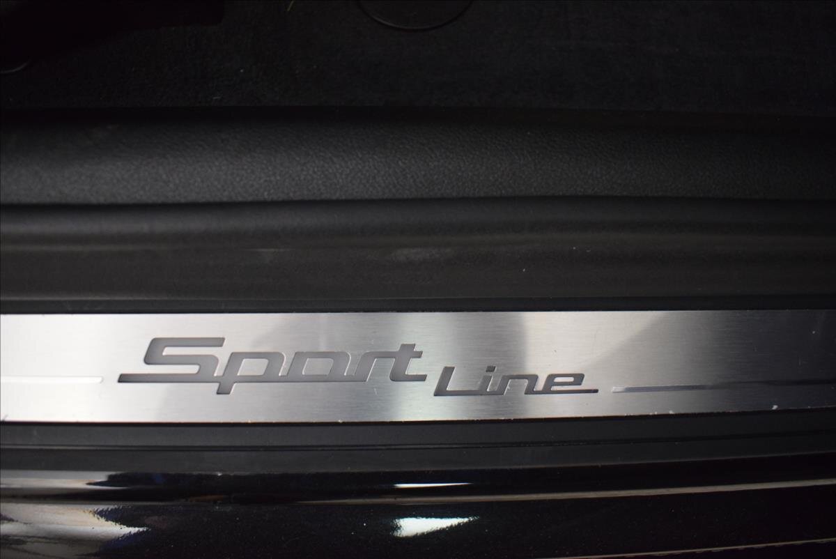 BMW Řada 5 Sedan / Limuzína 3,0 l 195 kw