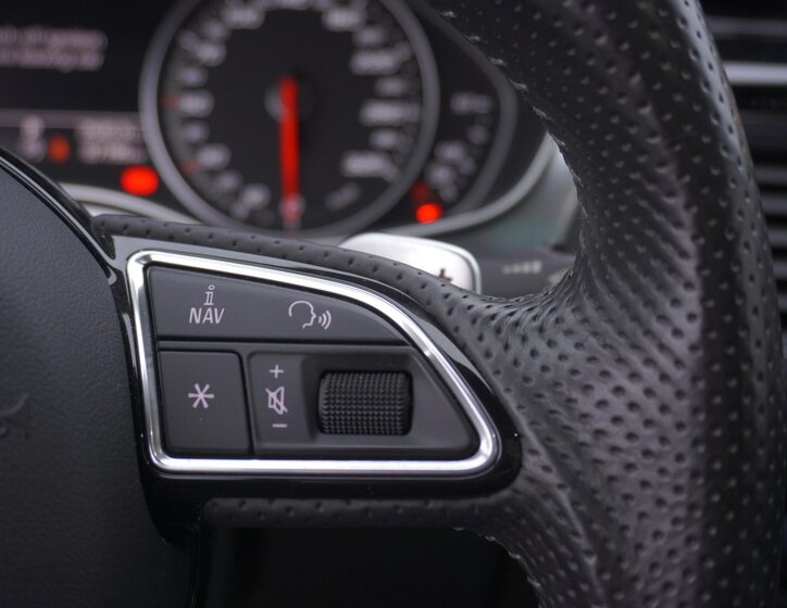 Audi RS 6 Hatchback 4,0 l 412 kw